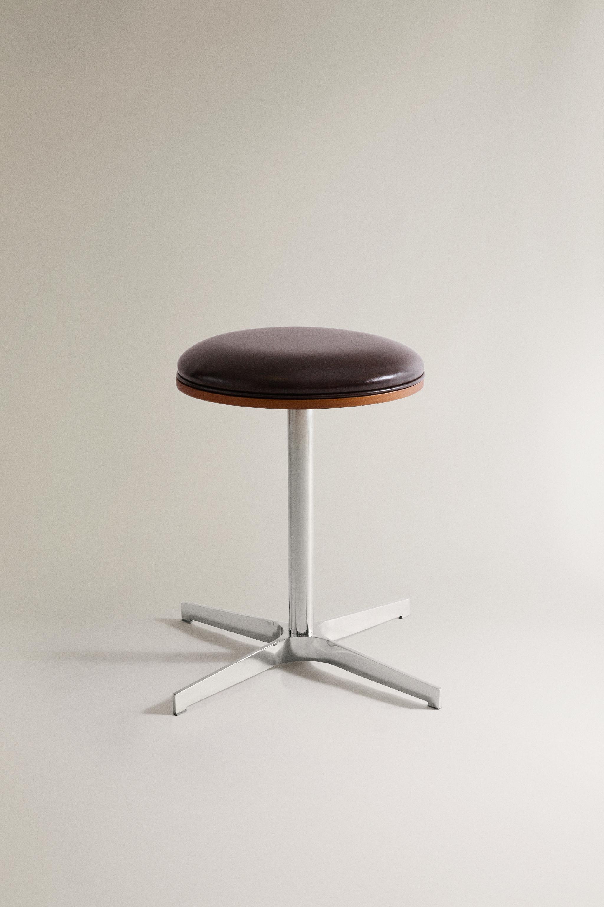 LEATHER AND STAINLESS STEEL STOOL